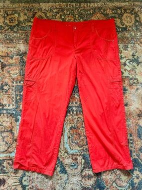 Apt. 9 Bright Red Women's Cargo Capris